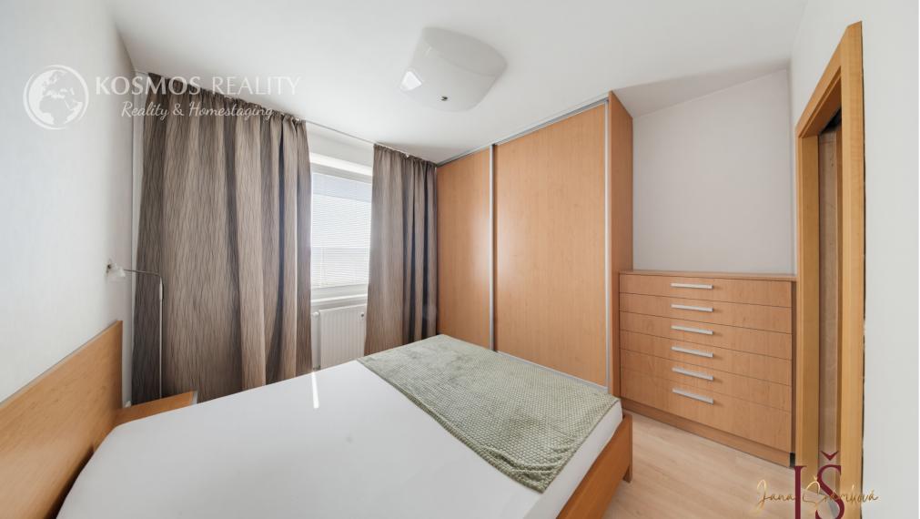 Priestranný 3-izbový byt s lodžiou, 75m2, KARPATSKÁ, Košice