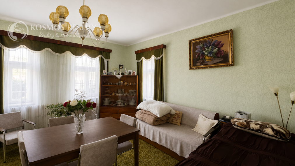 Rodinný dom s atmosférou chalupy, veľkým pozemkom a potokom – Drienovec