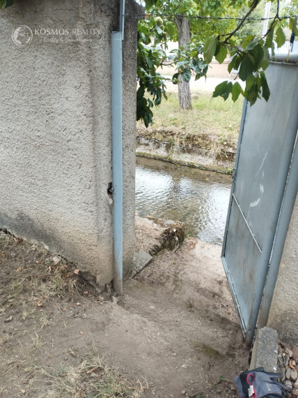 Na predaj rodinný dom v Drienovci s prístupom k potoku