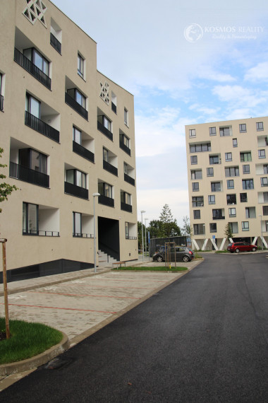 Na prenájom 2 izbový byt s lodžiou, NOVÁ TERASA