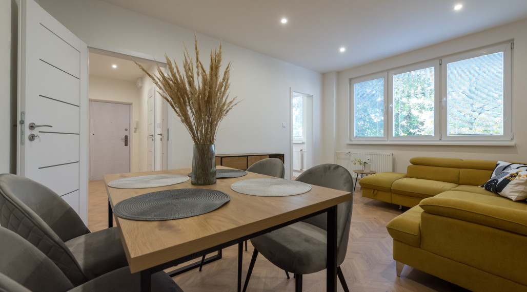 Na prenájom 2 izbový byt s loggiou, 54 m2, Košice -Západ