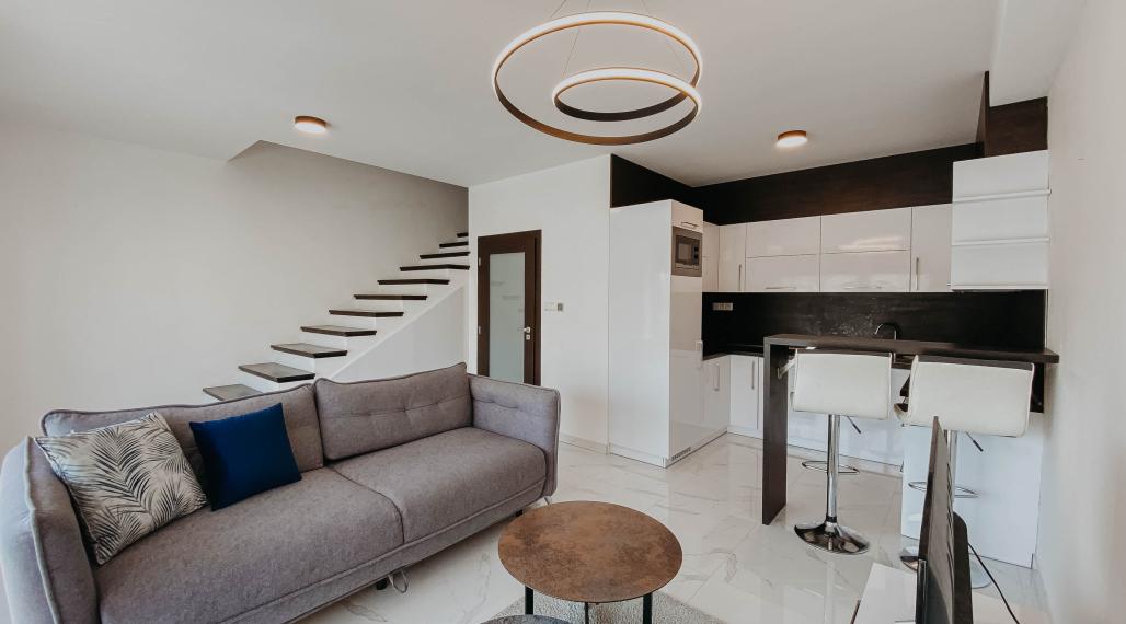 Na prenájom 3 izbový MEZONET, klimatizácia, Nábrežná, Prešov