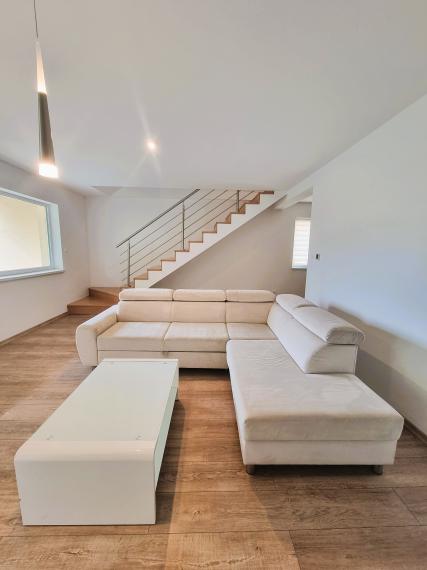 Na prenájom 4 izbový byt, 99m2, Plzeňská, Prešov.