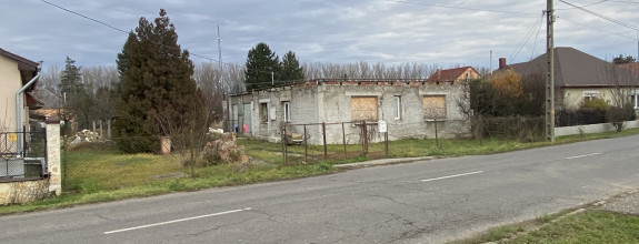 PREDAJ Dom v štádiu rekonštrukcie Encs, Maďarsko