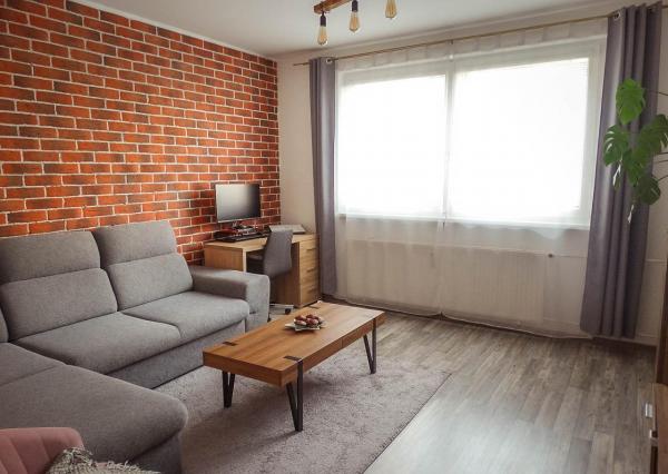 Rezervované - Predám zariadený 2 izbový byt s lodžiou, Sofijská, Košice - Sídlisko Ťahanovce
