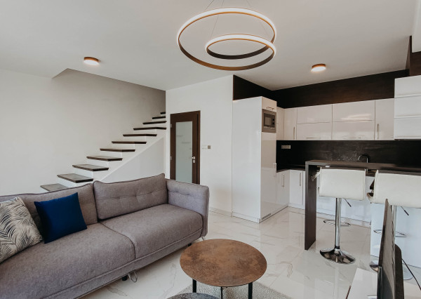 Na prenájom 3 izbový MEZONET, klimatizácia, Nábrežná, Prešov