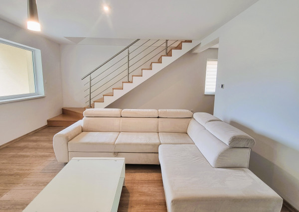 Na prenájom 4 izbový byt, 99m2, Plzeňská, Prešov.