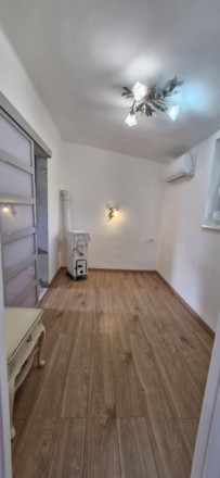 SALE of a 1 and 1/2 room apartment, Holloháza, Hungary - fotografia 6