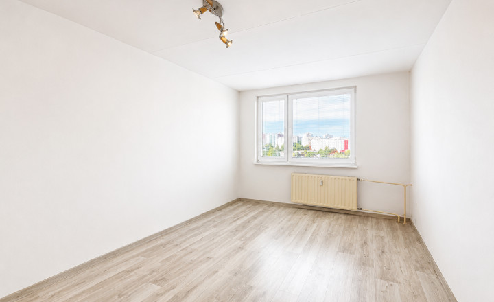 REZERVOVANÉ- 3-izbový byt s lodžiou, Dénešová ulica –Košice,Sídlisko KVP - fotografia 8