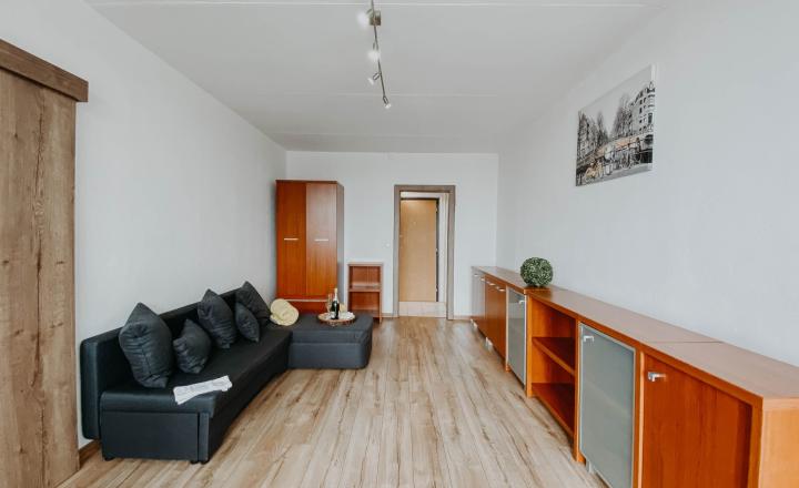 REZERVOVANE NA PREDAJ 1izbový byt na ul Dvorkinova 24 Košice - Furča - fotografia 2