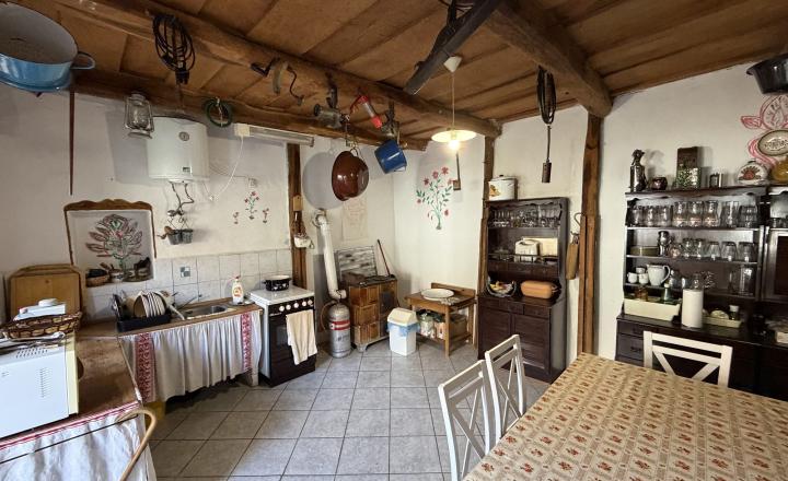 Romantic cottage in the village of Fony - fotografia 11