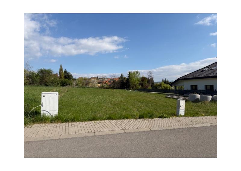 PREDÁM stavebný pozemok Beniakovce - len 10min cesty od KE